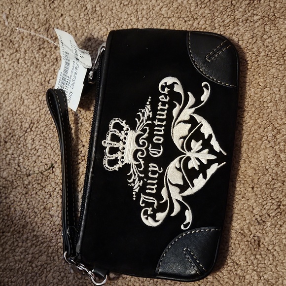 Juicy couture wrist purse - Picture 2 of 3